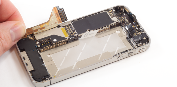 アイフォン修理報告【iPhone4sのDockコネクタ交換】