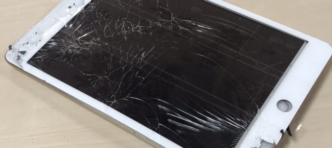 iPadmini2 フロントパネル交換 江別市より「机から落としたら・・・」